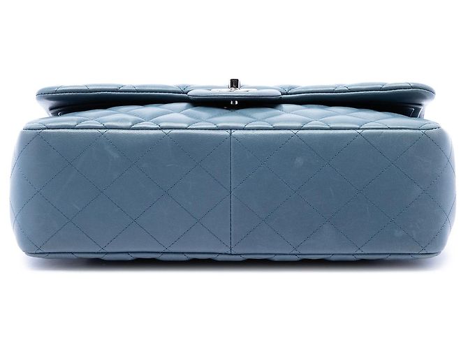 Chanel Blue Jumbo Classic Lambskin Double Flap - vista 3