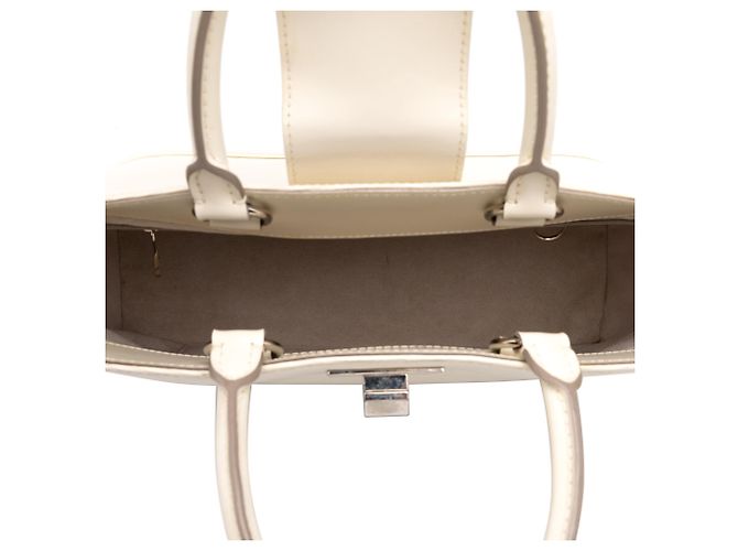 Louis Vuitton White Epi Mirabeau PM - vista 4