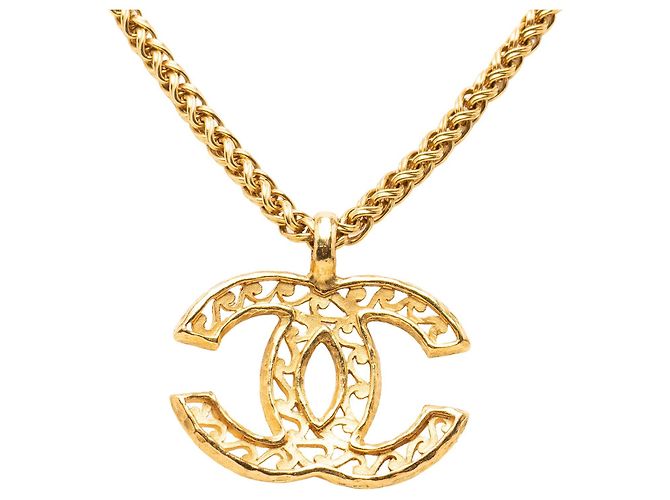 Collana con pendente filigrana Chanel Gold CC placcata oro - vista 3
