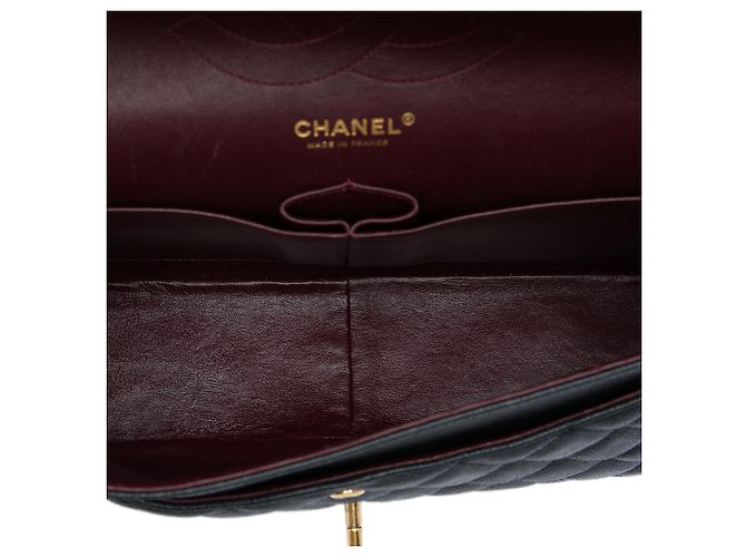 Chanel Black Jumbo Classic Caviar Double Flap - vista 4