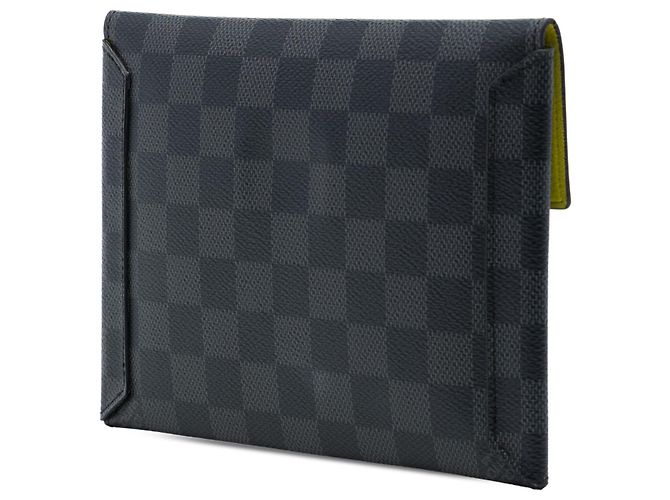 Louis Vuitton Black Damier Graphite Alpha Pochette MM - vue 2