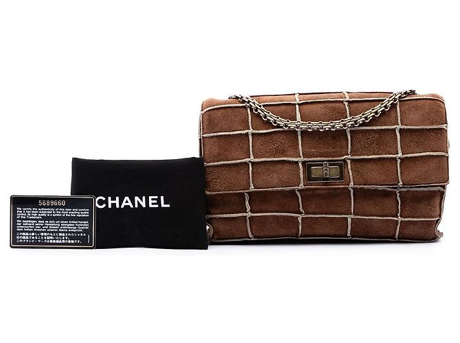 Chanel Brown Identification Suede Patchwork Reissue 2.55 Flap - vista 7