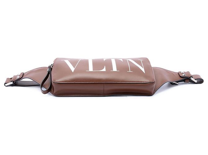 Borsa cintura Valentino Rockstud VLTN in pelle marrone - vista 3