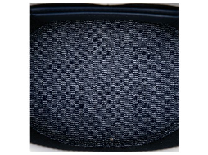 Vanity Beauty Case Elegante Chanel White CC Quilted Lambskin con Catena - vista 4