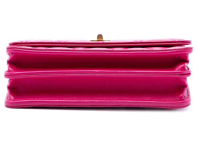 Chanel Mini Quilted Aged Calfskin Reissue 2.55 Wallet on Chain Rosa - vista 3