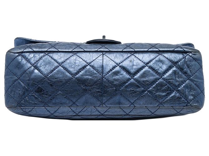 Chanel Blue Metallic Quilted Aged Calfskin Reissue 2.55 Double Flap 228 - vista 3
