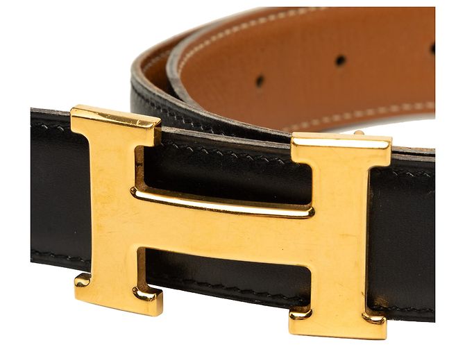 Cinturón reversible Hermès Constance H en piel Box Calf y Courchevel negra - vista 6