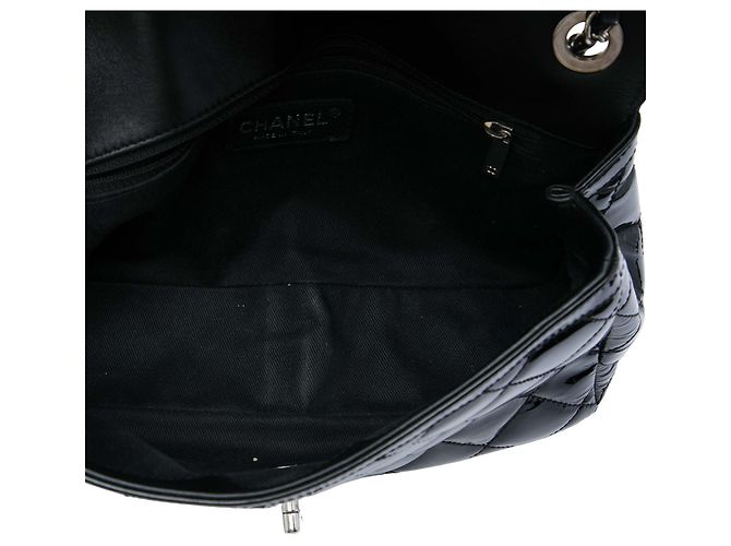 Chanel Black Medium Patent Coco Shine Flap - vista 4