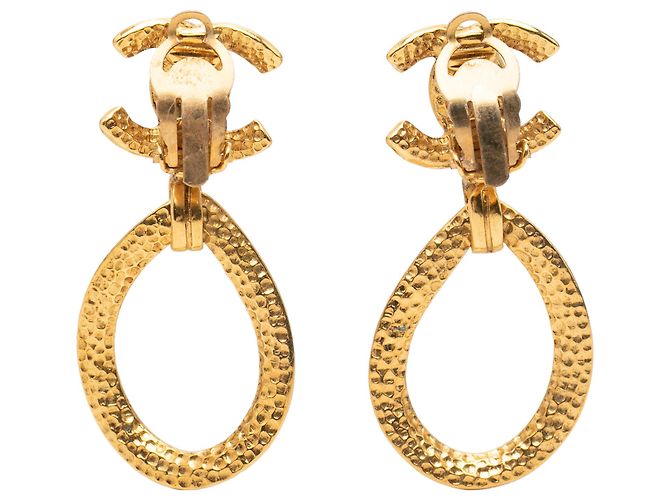 Orecchini a clip pendenti Chanel Gold CC placcati in oro - vista 2