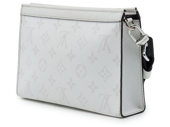 Louis Vuitton White Monogram Taigarama Gaston Wearable Wallet - vista 2