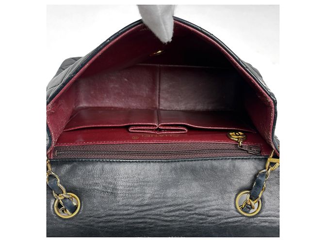 Chanel Matelassé Single Flap Schultertasche - Ansicht 10