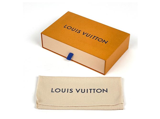 Louis Vuitton Mini Pochette Accessoires in Fuchsia - vista 6