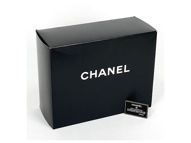 Borsa Tote Chanel in pelle di vitello martellata bianca - vista 9
