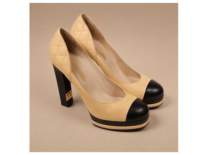 Chanel Plateau Pumps Beige Leder Schwarz - Ansicht 4