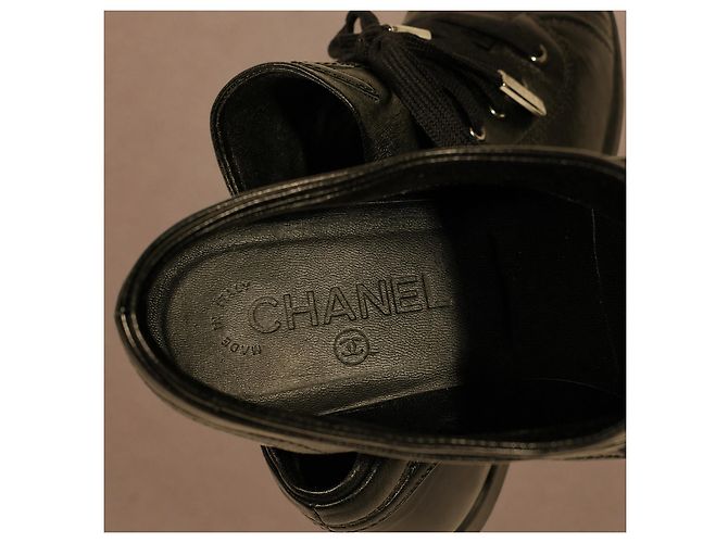 Chanel Sneakers in pelle nera e vernice - vista 16