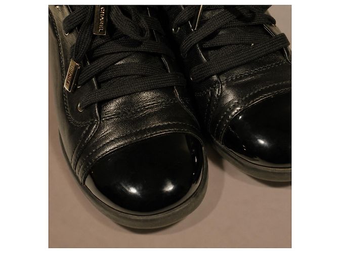 Chanel Sneakers in pelle nera e vernice - vista 17
