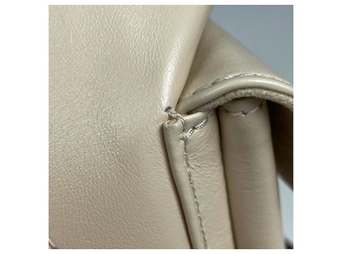 Borsa a tracolla Louis Vuitton Carryall Cargo Vibe PM - vista 4