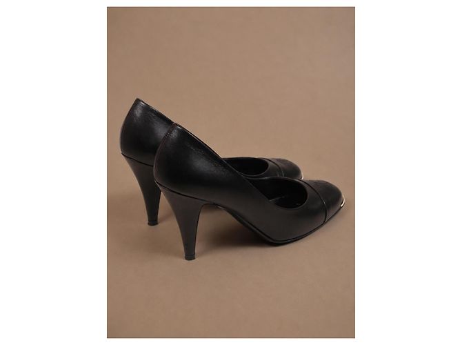 Chanel Schwarze Leder-Pumps - Ansicht 5