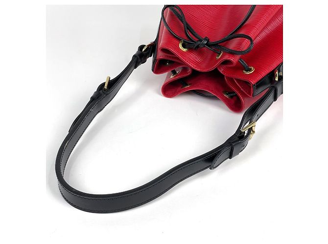 Noe Borsa a tracolla Louis Vuitton Petit Noé - vista 5