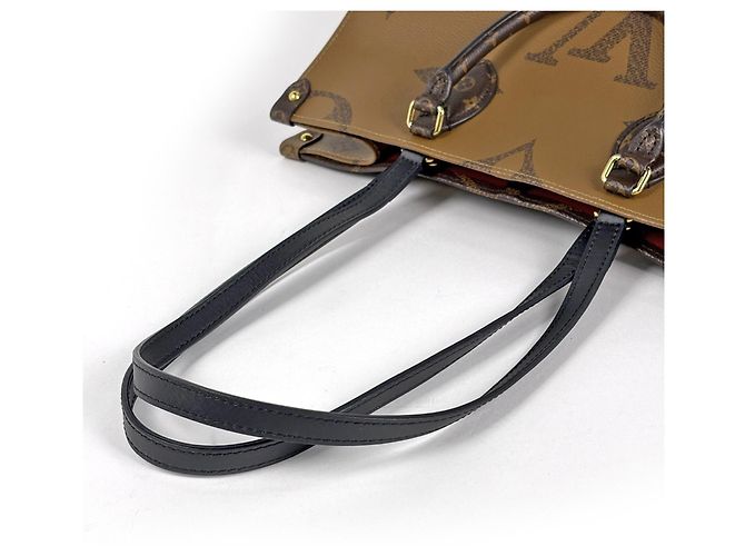 Bolso Tote 2-Way Louis Vuitton OnTheGo MM - vista 7