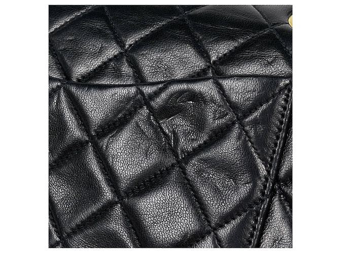 Bolsa de ombro Chanel Matelassé em couro preto - vista 4