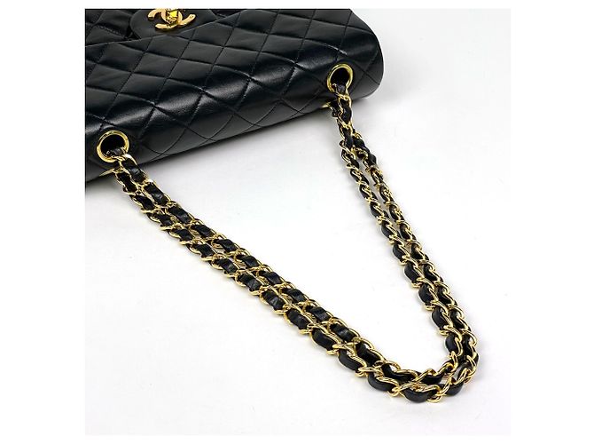 Bolsa de ombro Chanel Matelassé em couro preto - vista 5