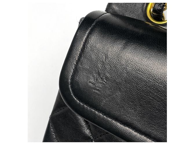 Bolsa de ombro Chanel Matelassé em couro preto - vista 6