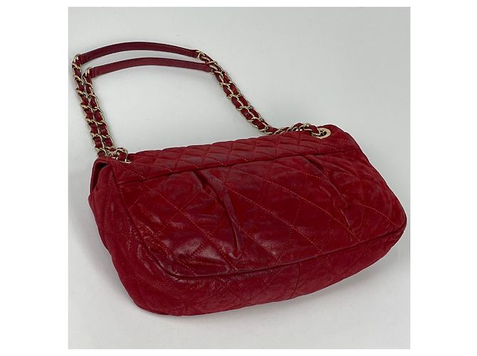 Borsa a tracolla Chanel Matelassé in pelle rossa - vista 2