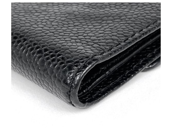 Portafoglio tri-fold Chanel in pelle di vitello granulata nera - vista 3