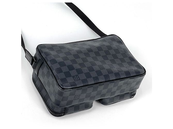 Louis Vuitton Utility Messenger Schultertasche - Ansicht 2