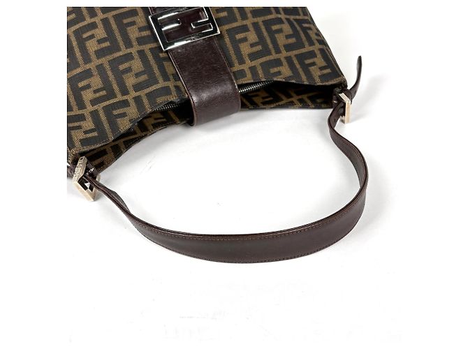 Fendi Schultertasche aus Canvas mit Zucca-Muster - Ansicht 5