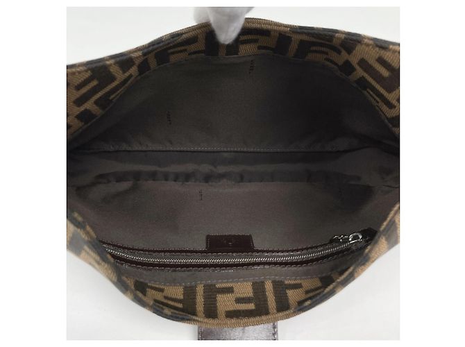 Borsa a tracolla Fendi in tela e pelle marrone - vista 6