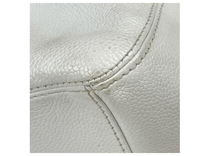 Borsa Chanel in pelle di vitello martellata bianca - vista 3