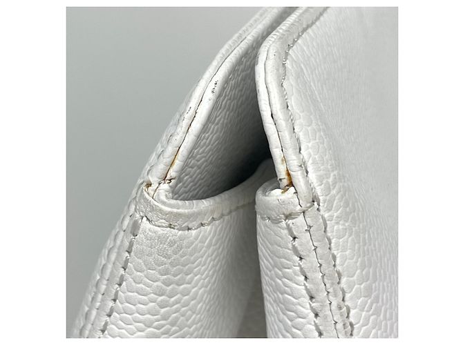 Borsa Chanel in pelle di vitello martellata bianca - vista 5