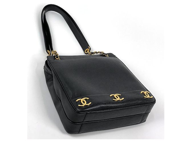 Borsa Tote Chanel in pelle di vitello grana nera - vista 2