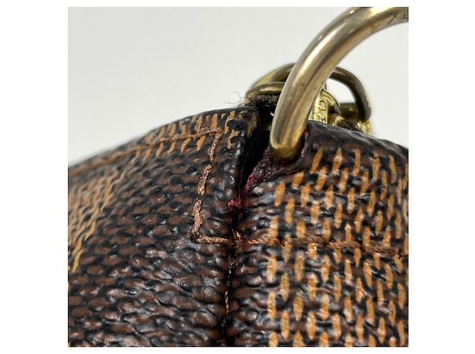 Louis Vuitton Mini Pochette Accessoires - vista 4