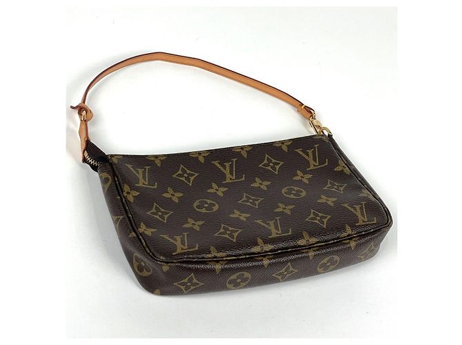Louis Vuitton Pochette Accessoires - vista 2