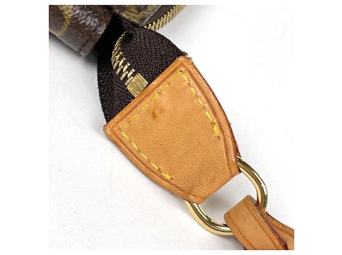 Louis Vuitton Pochette Accessoires - vista 5