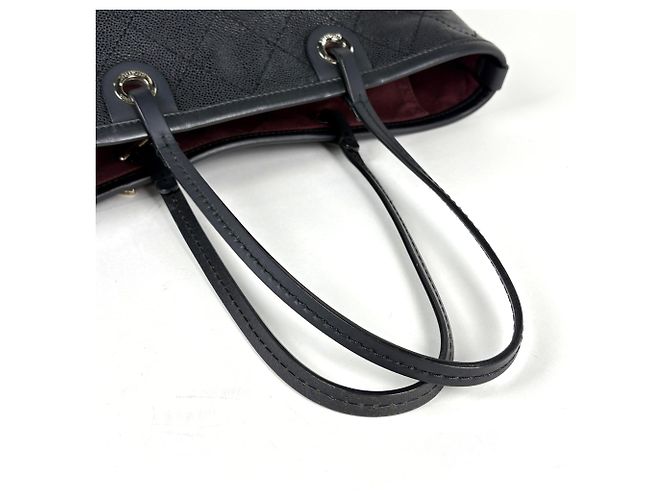 Borsa Tote Chanel in pelle di vitello martellata nera - vista 5