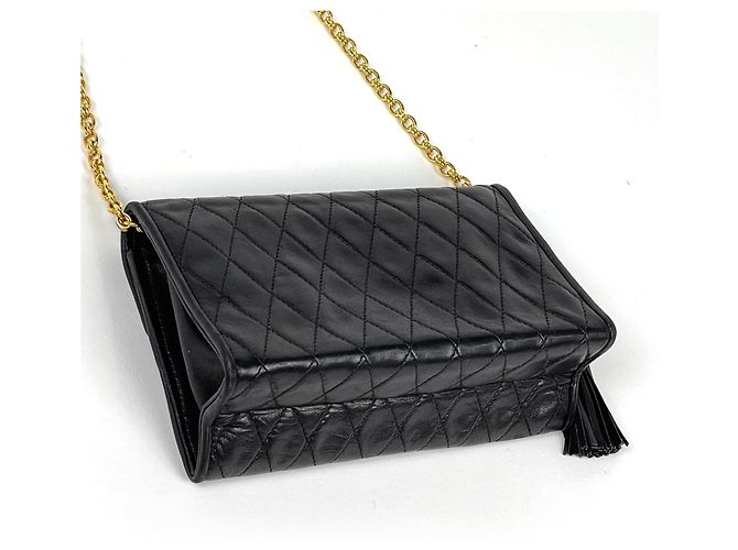 Borsa a tracolla Chanel in pelle nera - vista 2