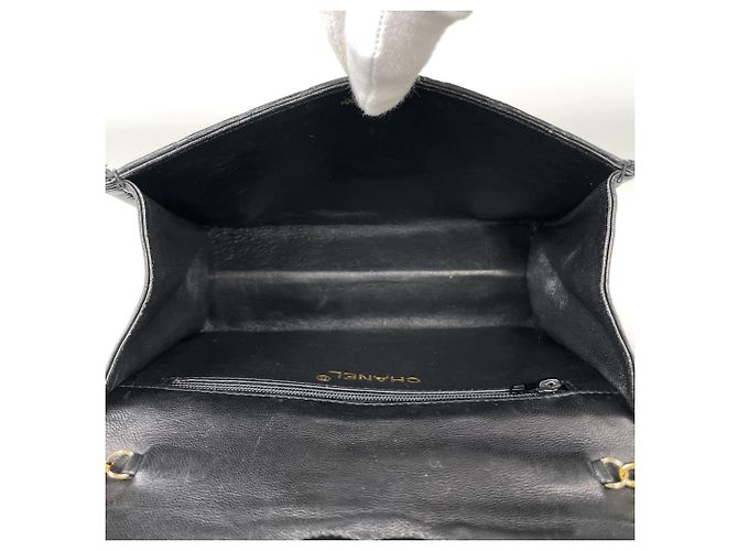 Borsa a tracolla Chanel in pelle nera - vista 9