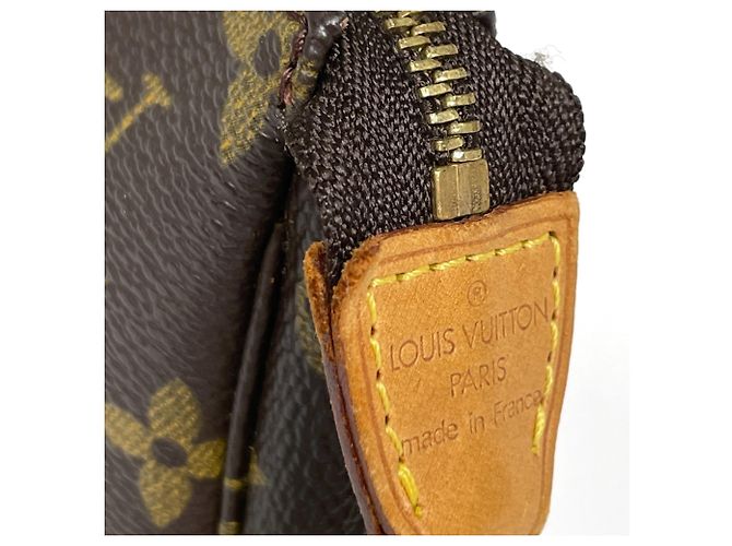 Louis Vuitton Pochette Accessoires Pouch - vista 5