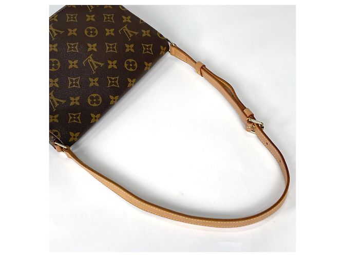 Bolsa de Ombro Louis Vuitton Musette Tango - vista 5