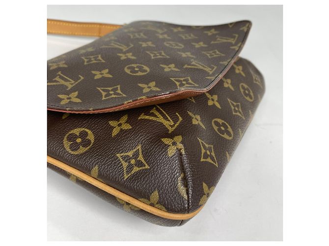 Bolso de hombro Louis Vuitton Musette Tango - vista 4