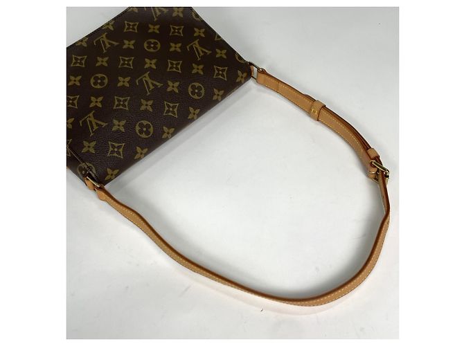 Bolso de hombro Louis Vuitton Musette Tango - vista 7
