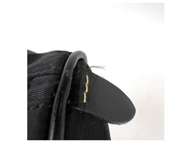 Borsa a mano Prada in nylon e pelle nera - vista 4
