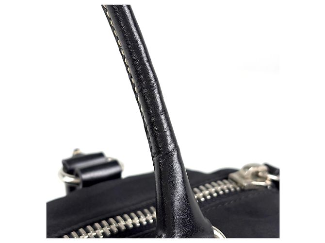 Borsa a mano Prada in nylon e pelle nera - vista 6