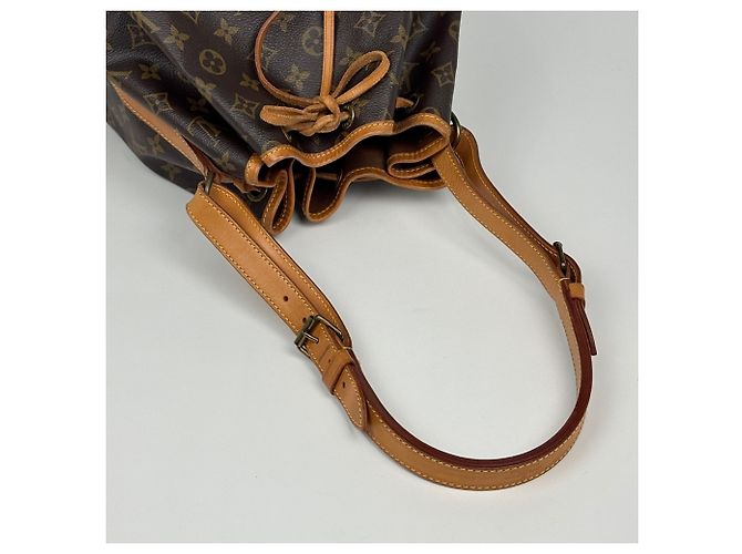 Borsa a tracolla Louis Vuitton Noe - vista 9