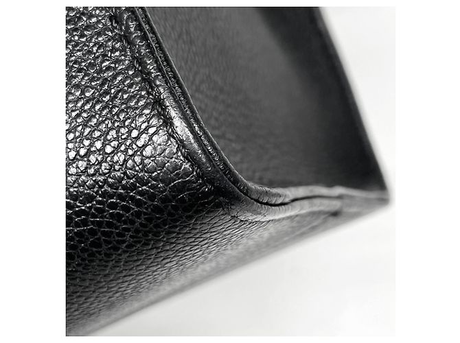 Sac cabas Louis Vuitton OnTheGo MM - vue 3