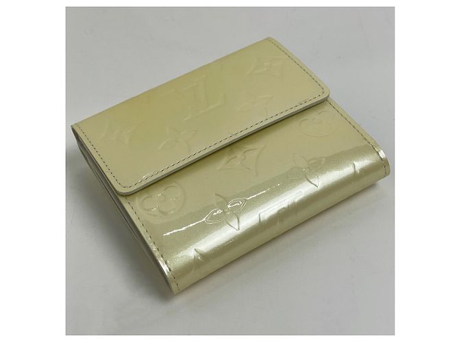 Louis Vuitton Pearl Monogram Vernis Tri-fold Geldbörse - Ansicht 2